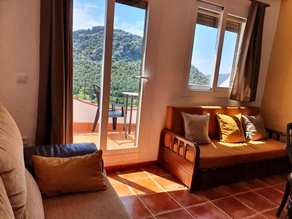 Apartamentos Rurales Sierra Alta Benaocaz Exteriér fotografie
