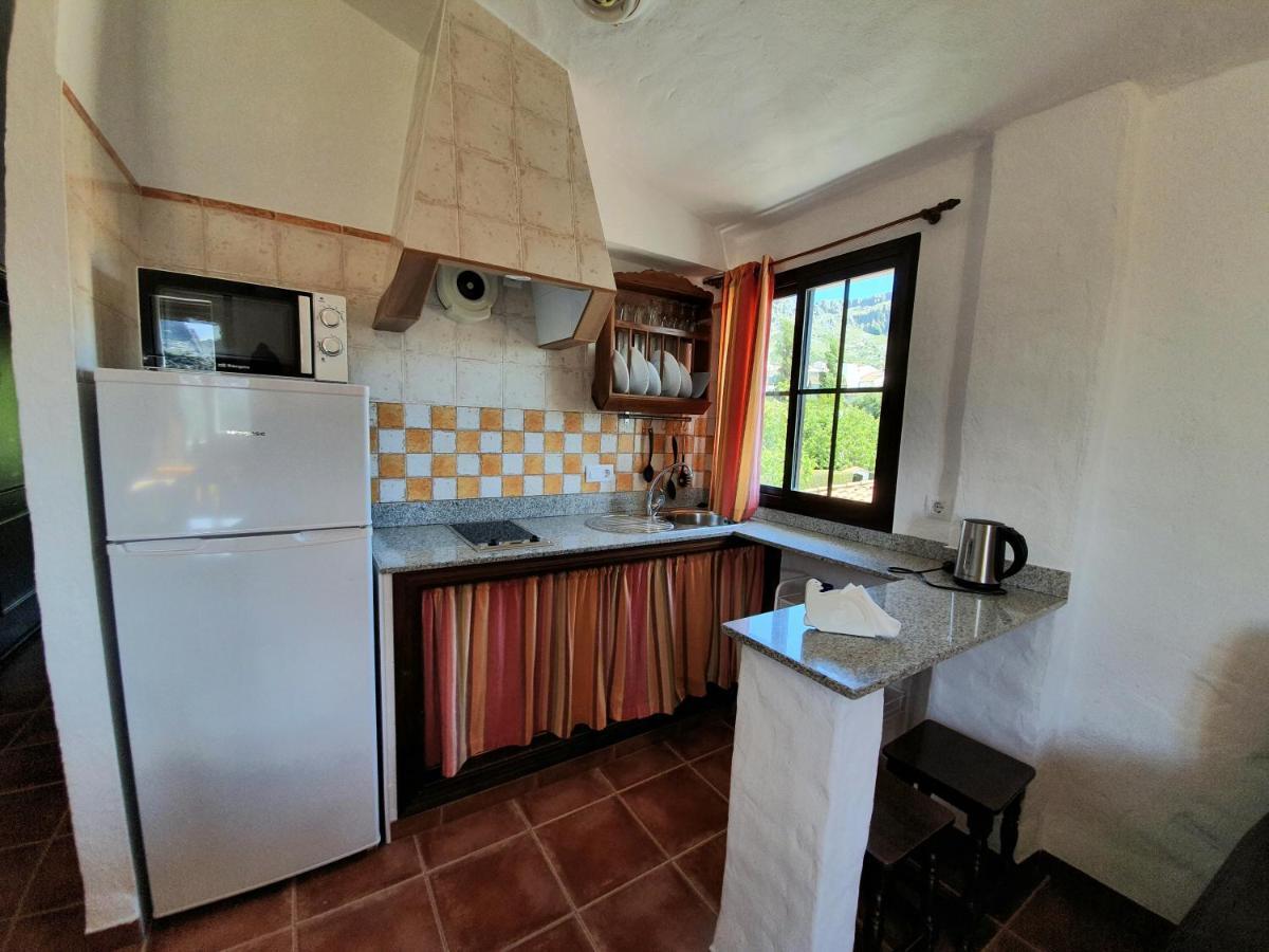 Apartamentos Rurales Sierra Alta Benaocaz Exteriér fotografie