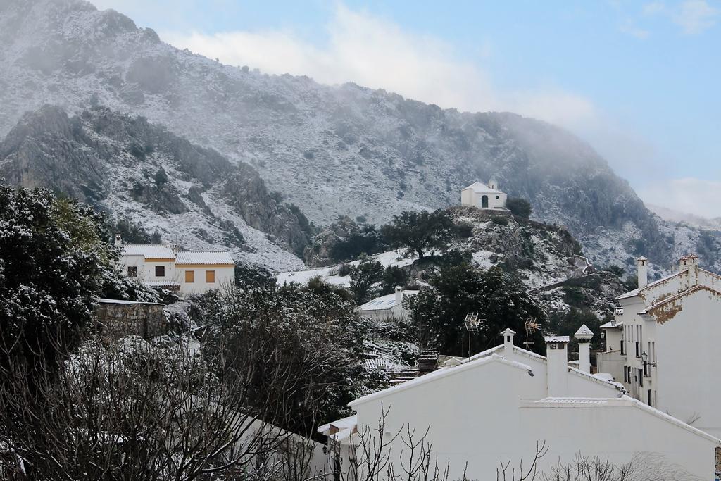 Apartamentos Rurales Sierra Alta Benaocaz Exteriér fotografie