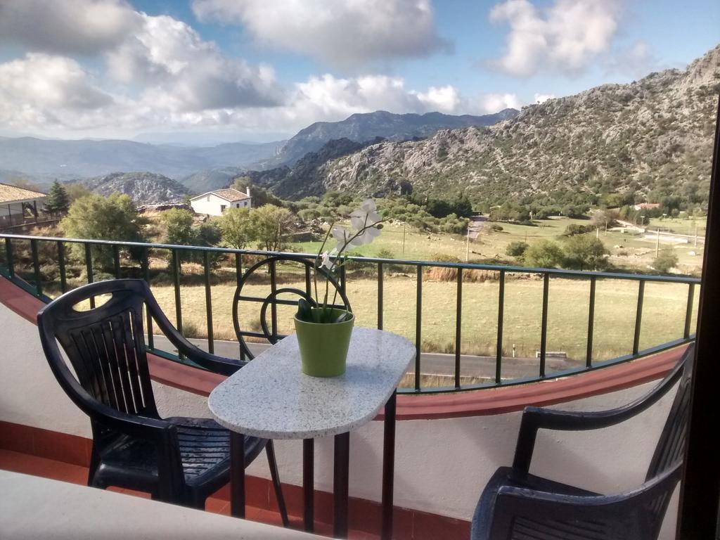 Apartamentos Rurales Sierra Alta Benaocaz Exteriér fotografie